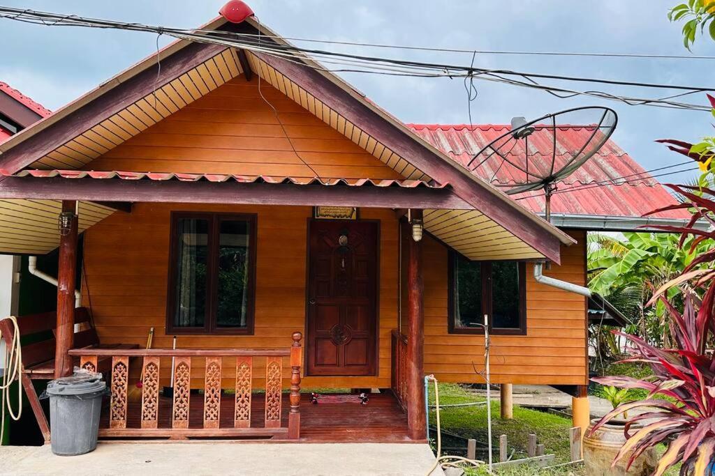 Lamsai Ac Sea House *